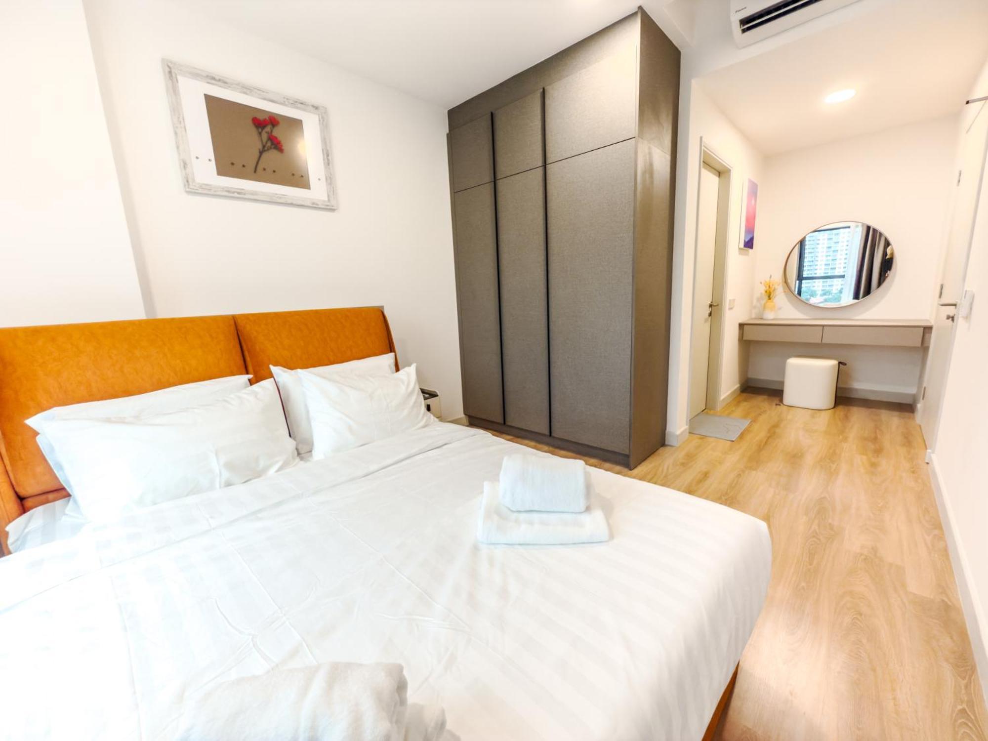 The Atrium At Jalan Ampang By Okbnb - 3bedroom With Free Wifi & Carpark