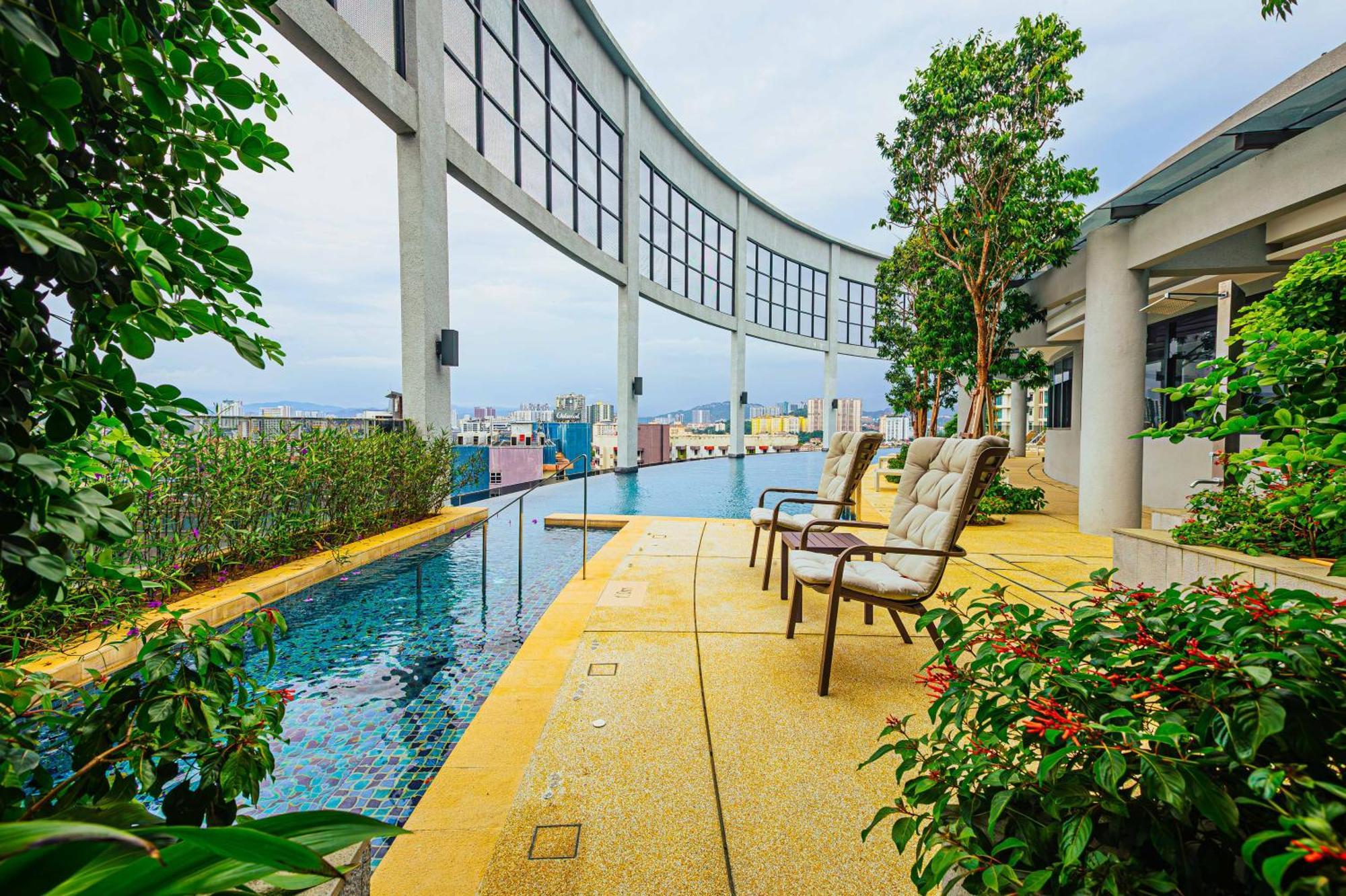 The Atrium At Jalan Ampang By Okbnb - 3bedroom With Free Wifi & Carpark
